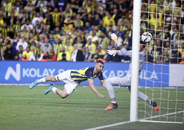 他还积极参